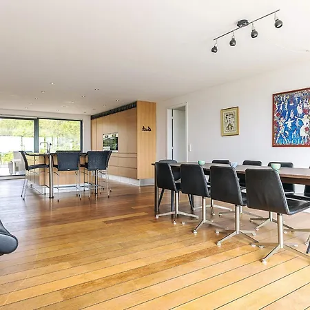 4 Star In Frederikshavn